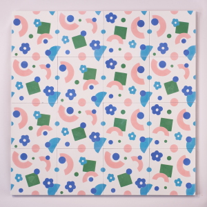 Collection de carreaux de ciment aux motifs géométriques et couleurs fraiches par Oyeah Studio, fabriqués en France par César Bazaar